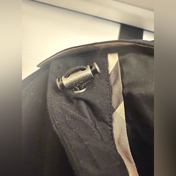 Authentic Burberry Brit Trench Coat Size 4 in Black with Belt & Hood With Rim - Picture 12 of 15